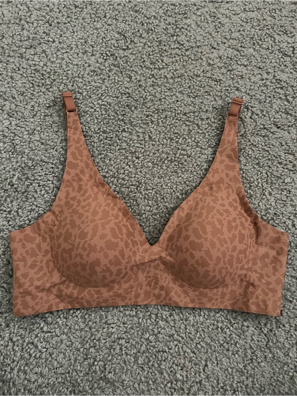 Seamless Wireless Leopard-Print Bralette - Brown